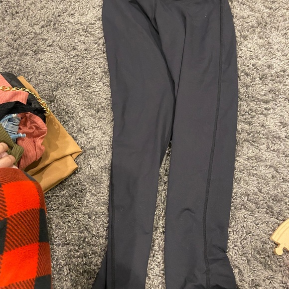 Black leggings from Amazon - Picture 2 of 4